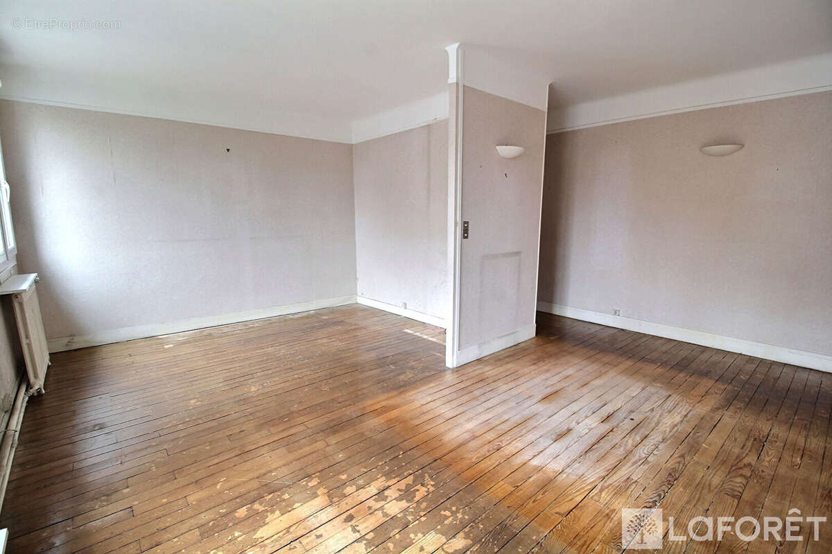 Appartement à COLOMBES