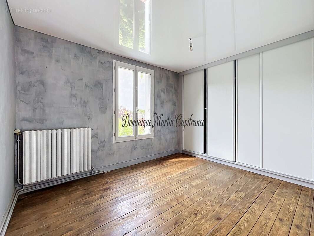 Poncé-sur-le-loir (72)-maison a vendre– 4 chambres, espace indépendant, garage et dépendance – prête à vivre - photo 11