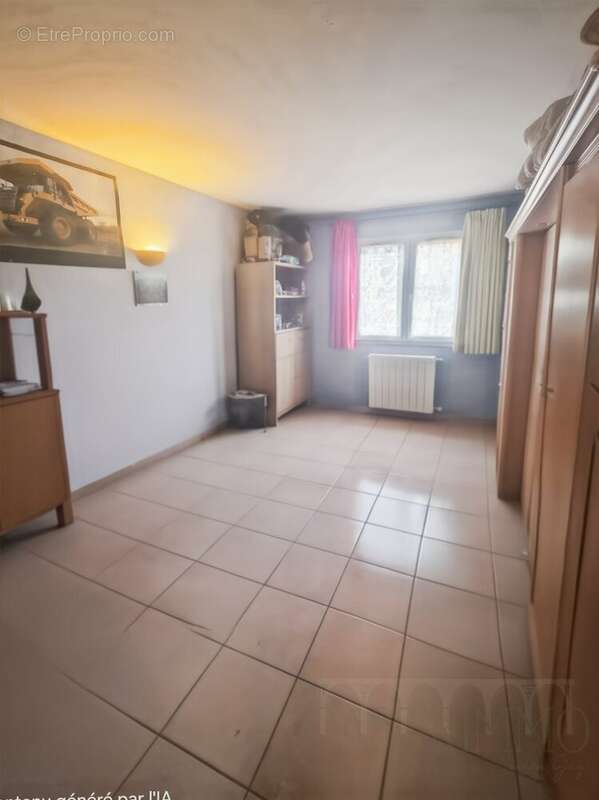 Maison à RESTINCLIERES