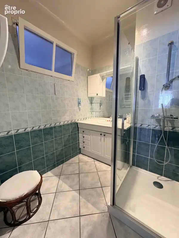 Gannat, maison familiale de 121 m2   proximité du centre   jardin & belles dépendances - photo 9