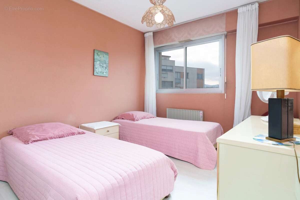Appartement à MANDELIEU-LA-NAPOULE