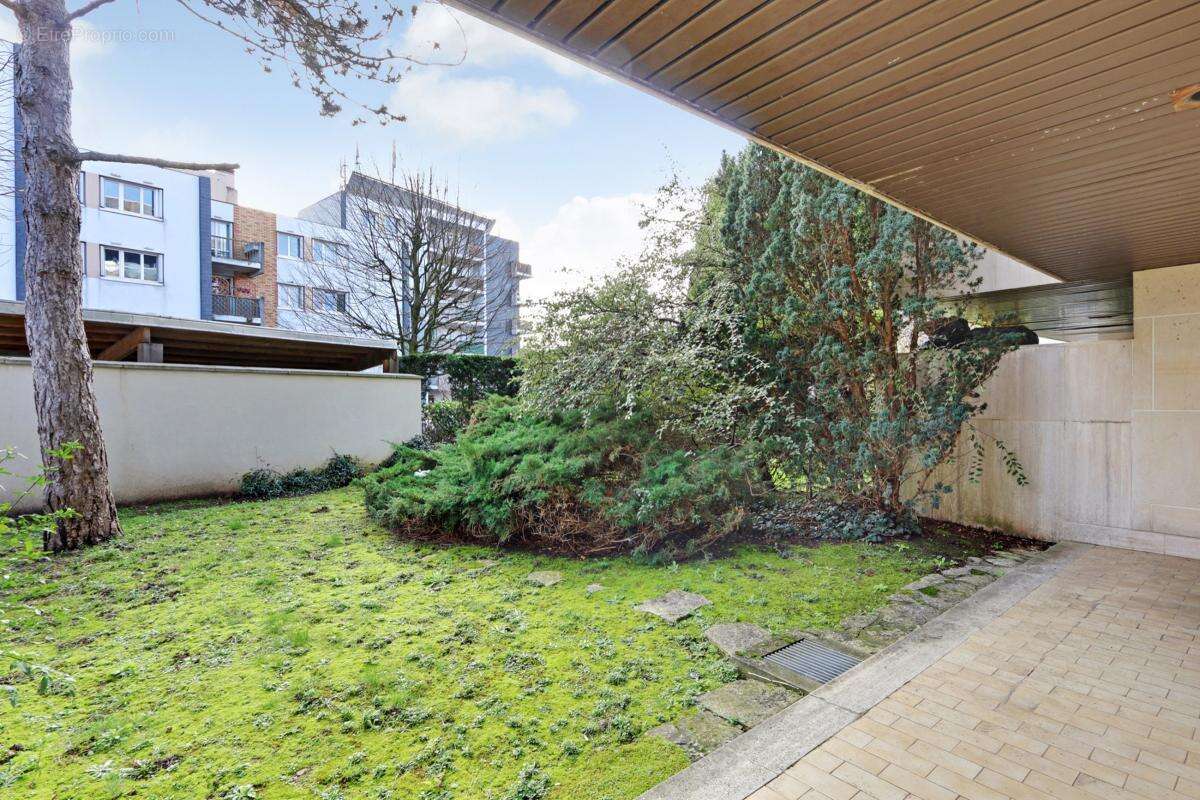 Appartement à FONTENAY-SOUS-BOIS