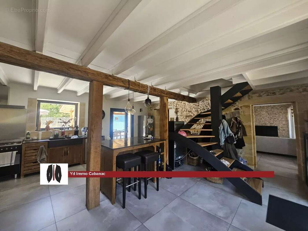 Maison en pierre  de caractère au calme 4 chambres - photo 6