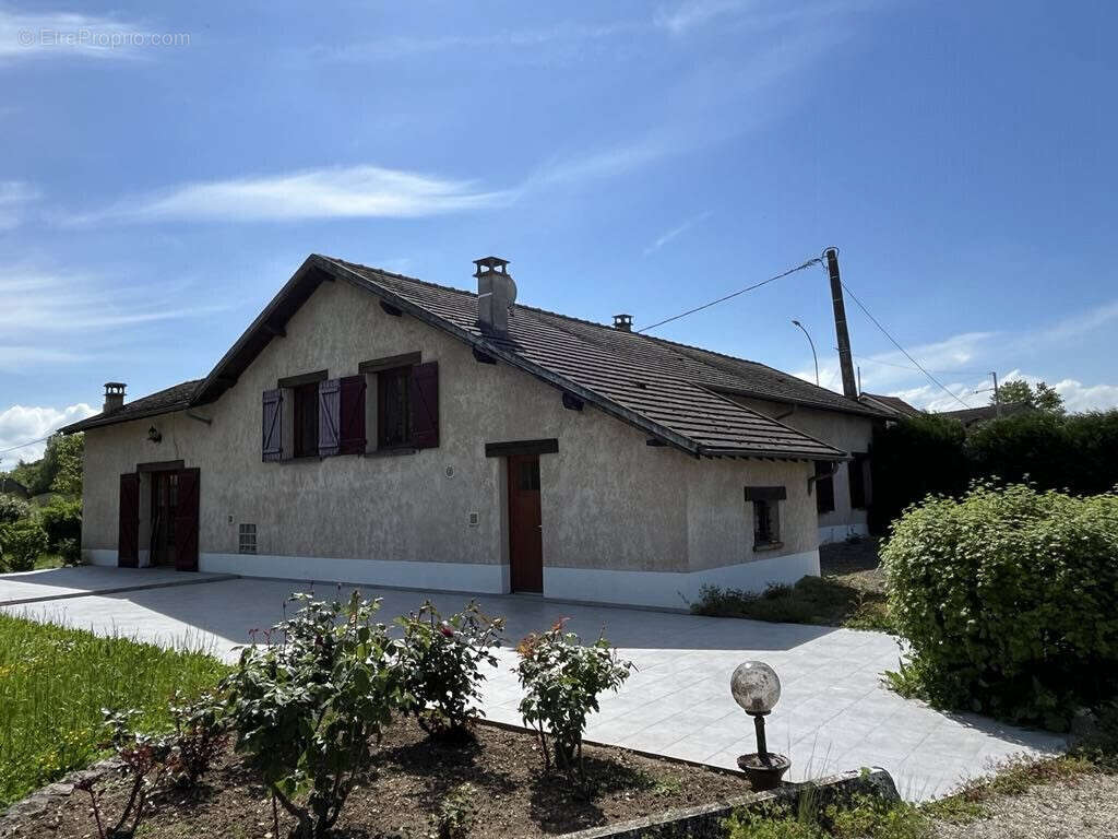 Maison à JOIGNY