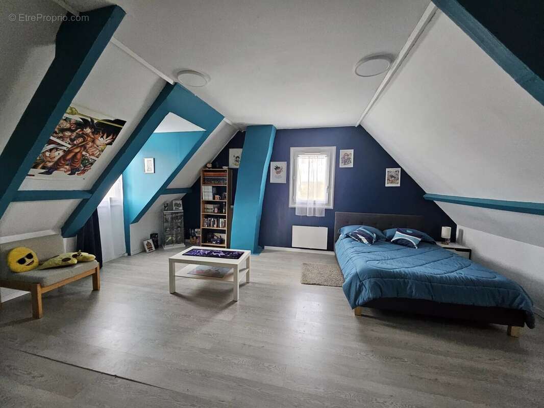 Maison à VAL-DE-REUIL