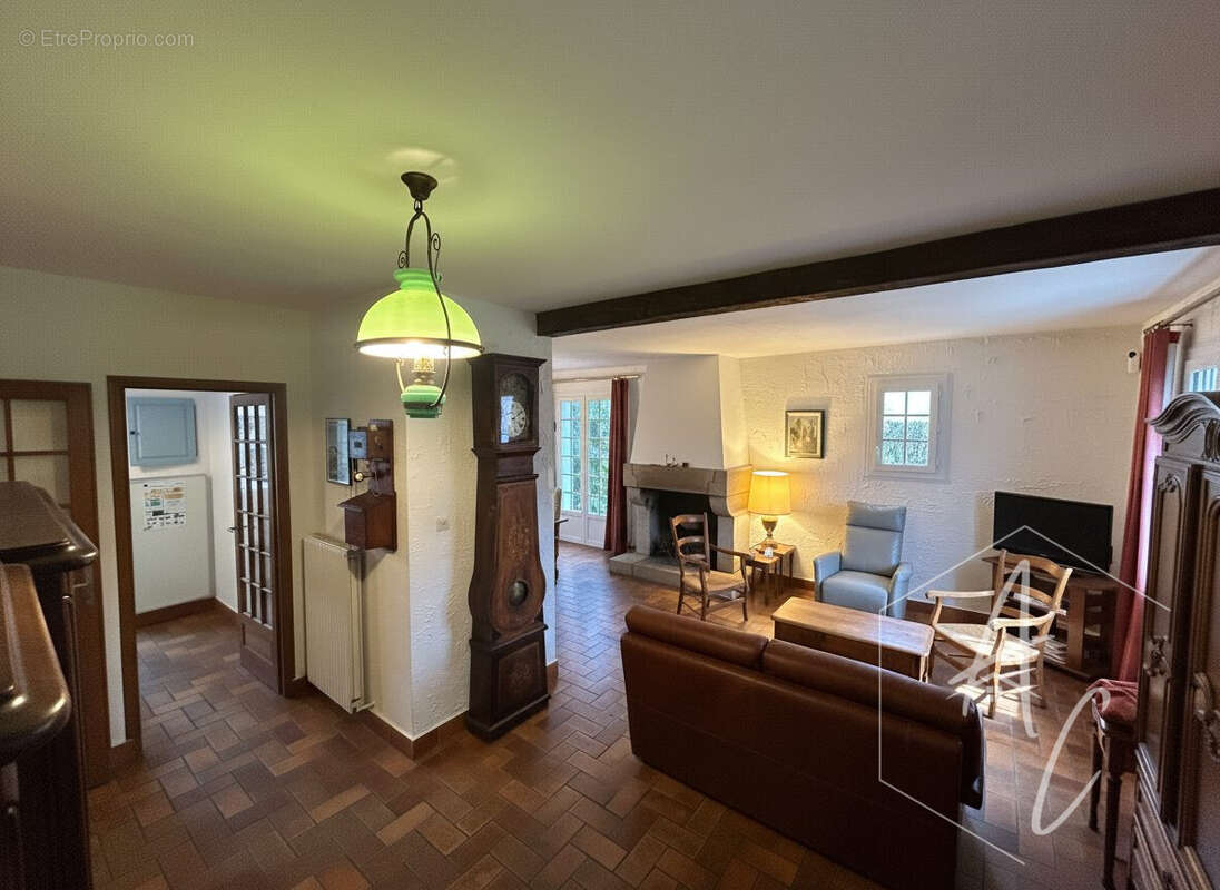 Maison à LA CHAPELLE-SUR-ERDRE