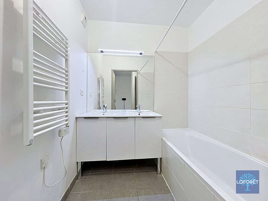 EXCLUSIVITÉ - Type 3 en Duplex - avec grande terrasse de 26 m² + parking en sous-sol - photo 12