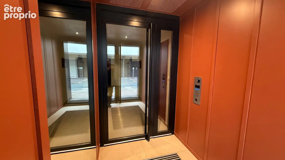 Grand Studio ou Local Commercial ou - 37,70 m² - photo 4