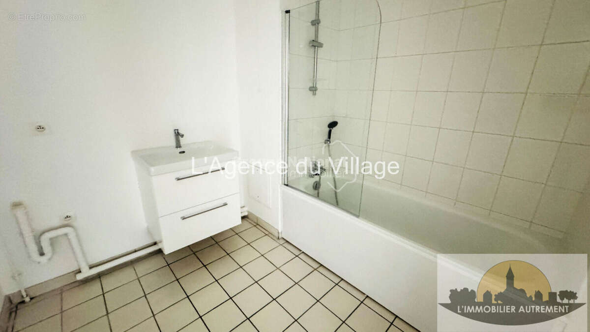 Appartement à PERSAN