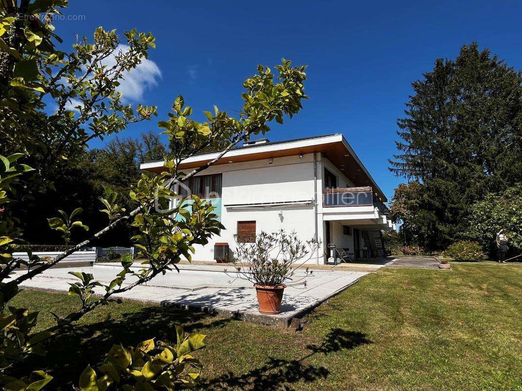 Maison à BOURG-EN-BRESSE