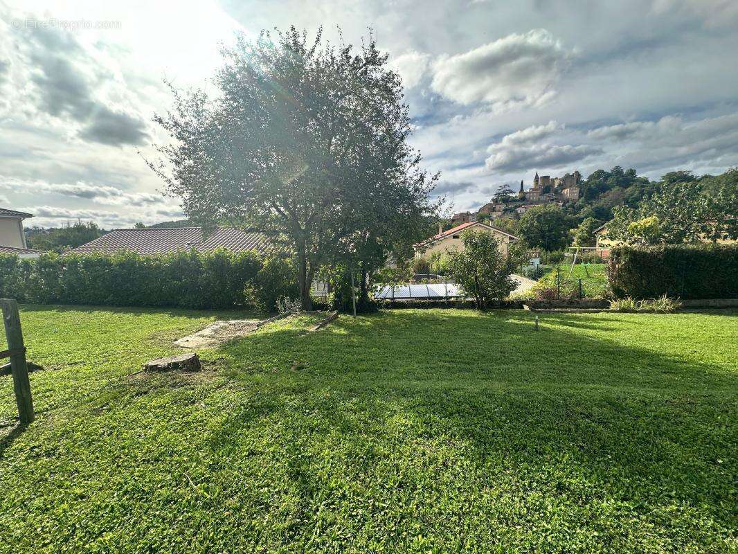 Terrain à CHATILLON