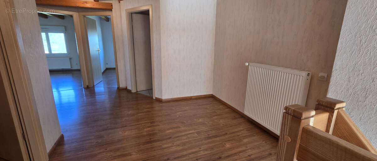 Maison à BOURG-BRUCHE