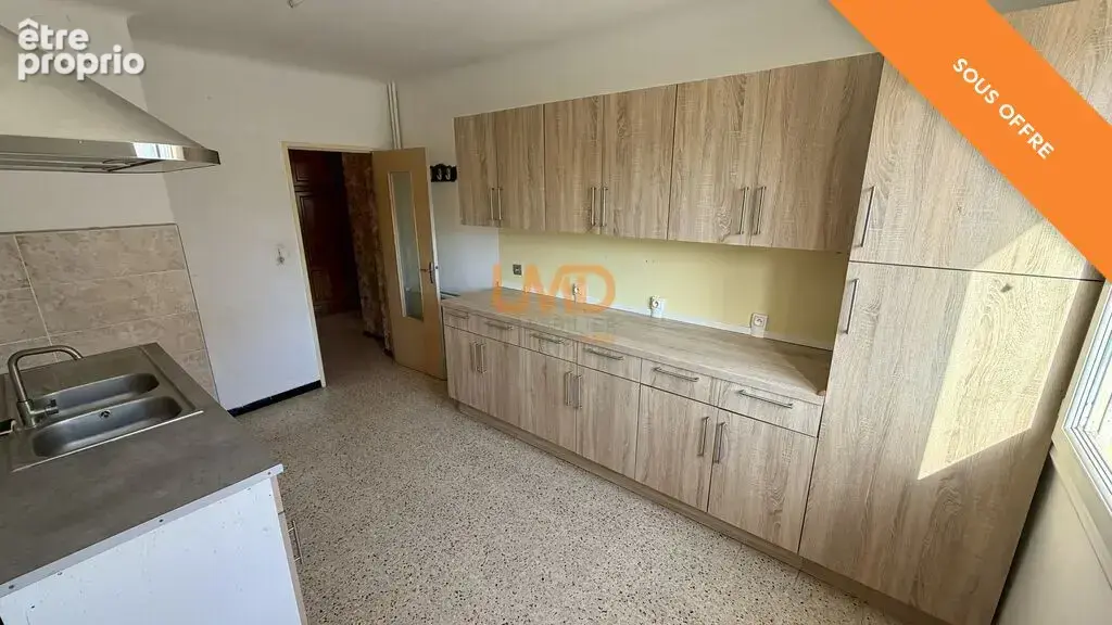 Trans-en-Provence – T2 55 m² – balcon sans vis-à-vis – garage – - photo 6