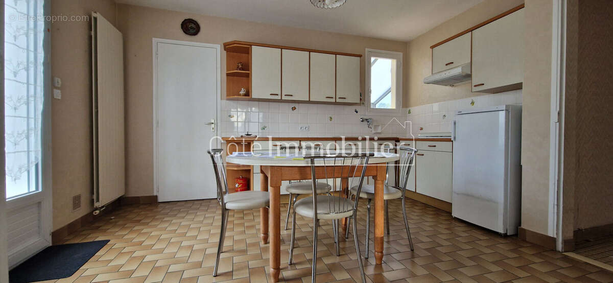 Maison de plain-pied à proximité immédiate du bourg  Saint-Michel - photo 3