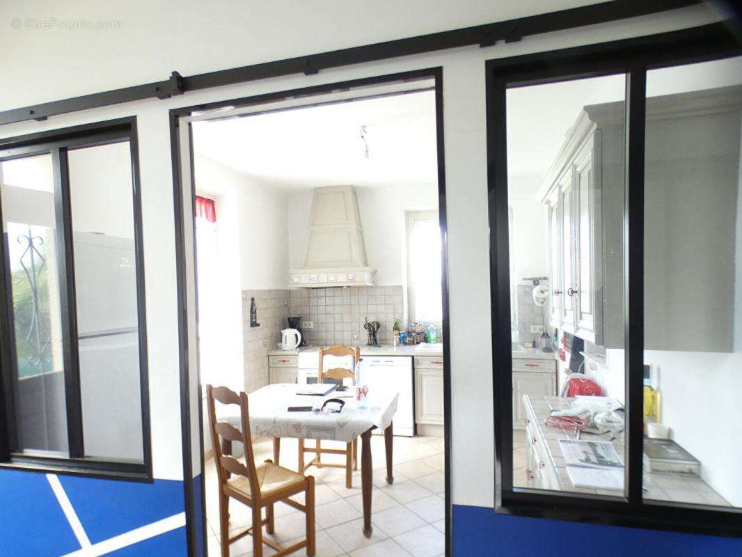 Maison à TERRASSON-LAVILLEDIEU