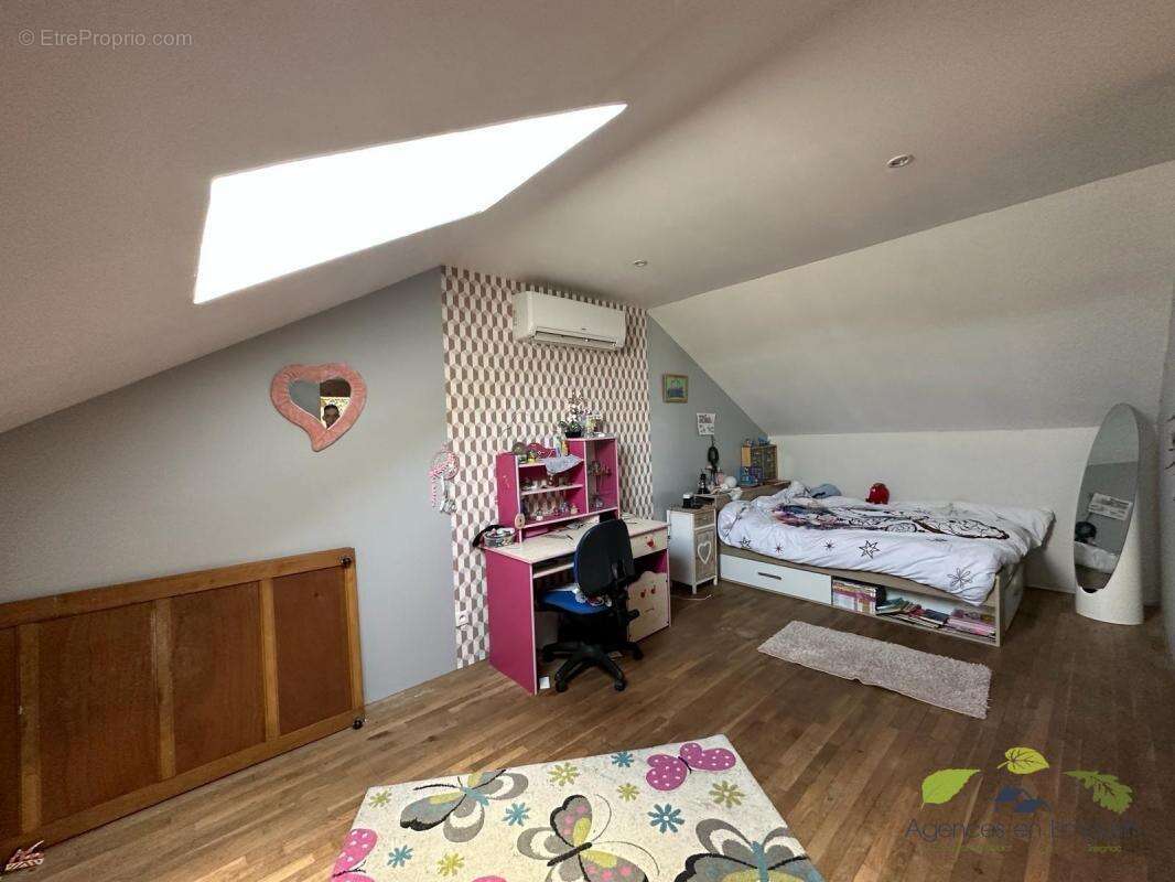 Maison à SAINT-AMAND-LE-PETIT