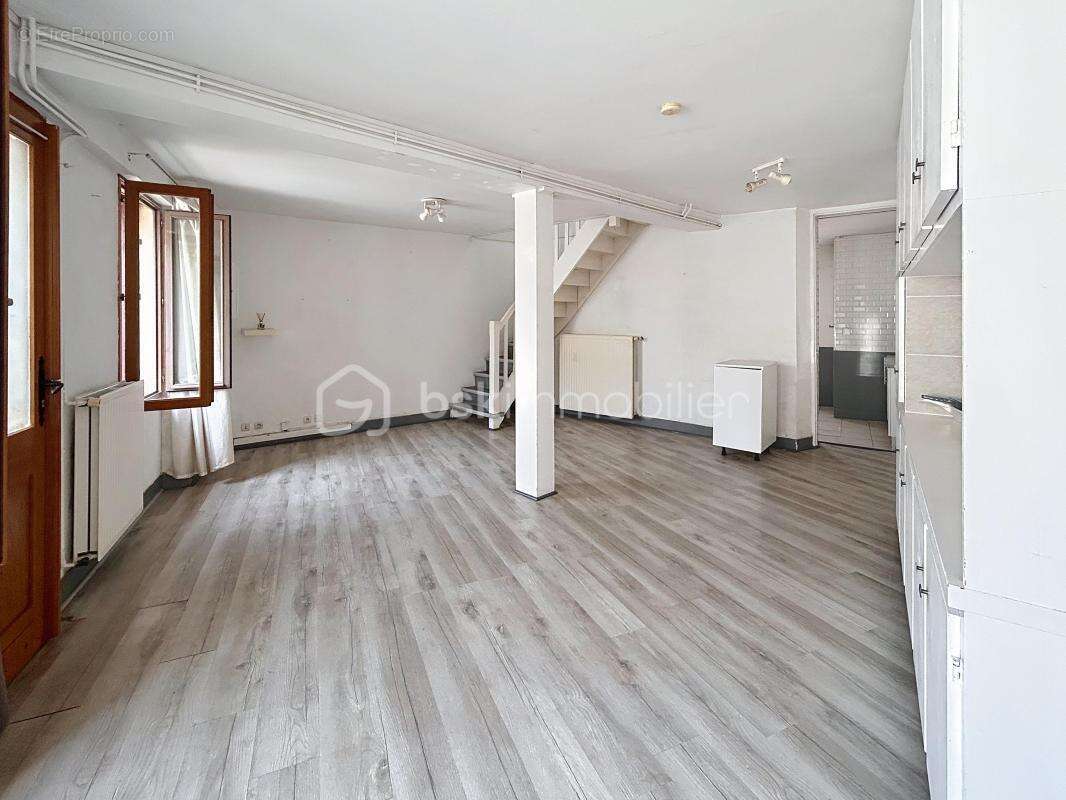 Maison 3 pièces de 77m2 à SENS (89100) - photo 2