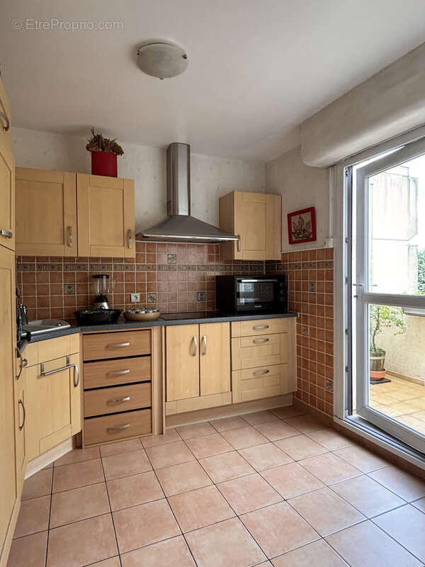 Appartement 73 m² à Ezanville  - photo 4