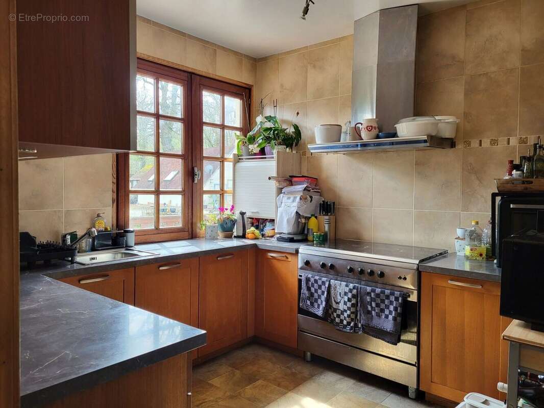 Maison à CHATEAUPONSAC