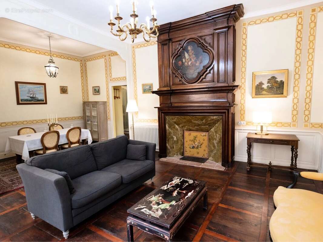 Maison à SARLAT-LA-CANEDA