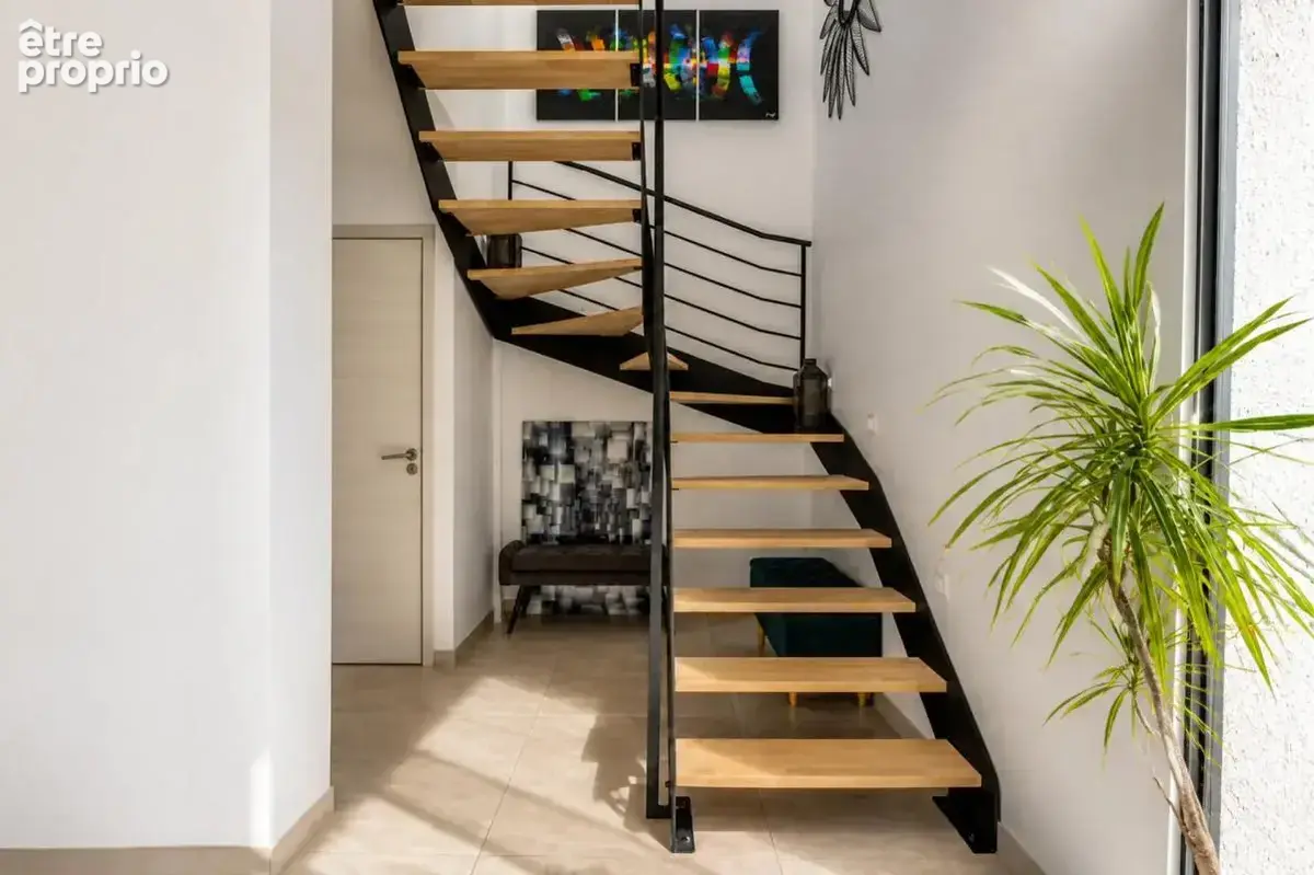 Maison de 10 pièces de 220 m² à Causse-de-la-Selle - photo 20