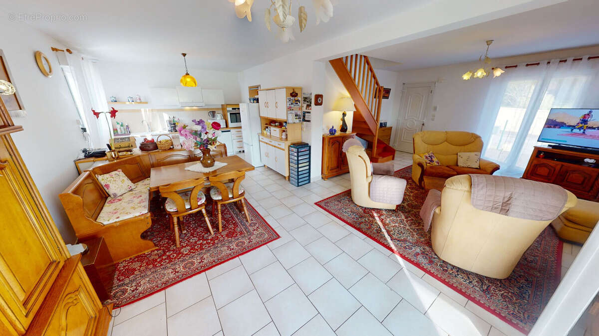 Maison à SUBLES