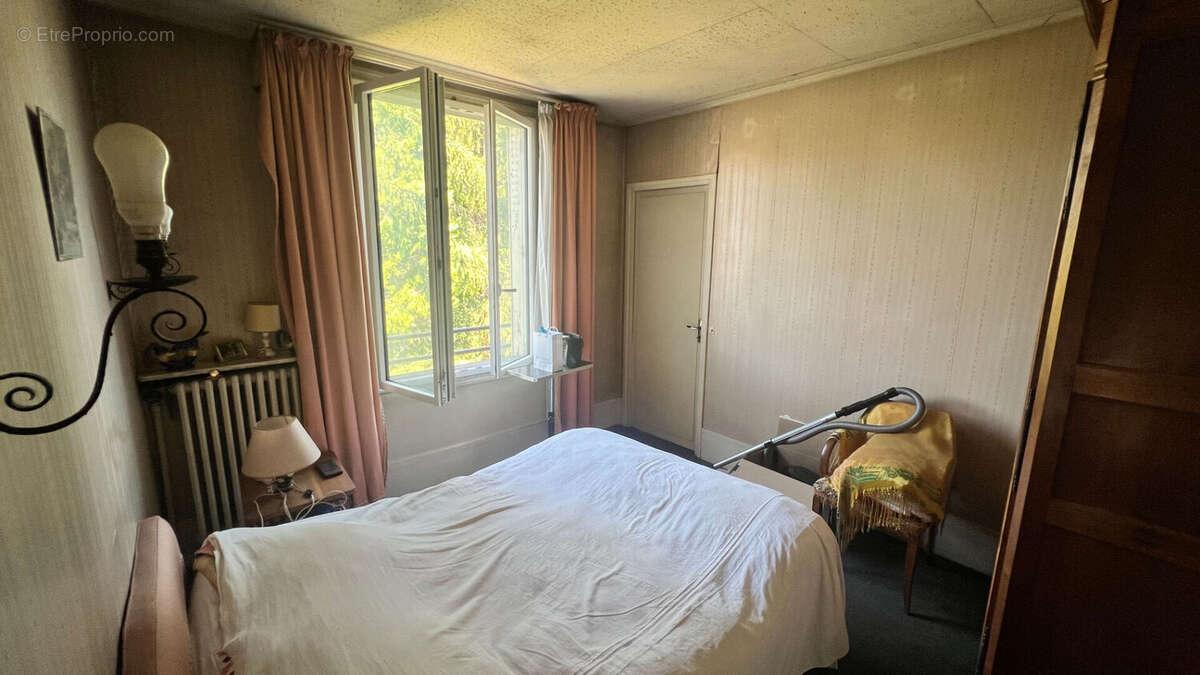 Maison à LES PAVILLONS-SOUS-BOIS