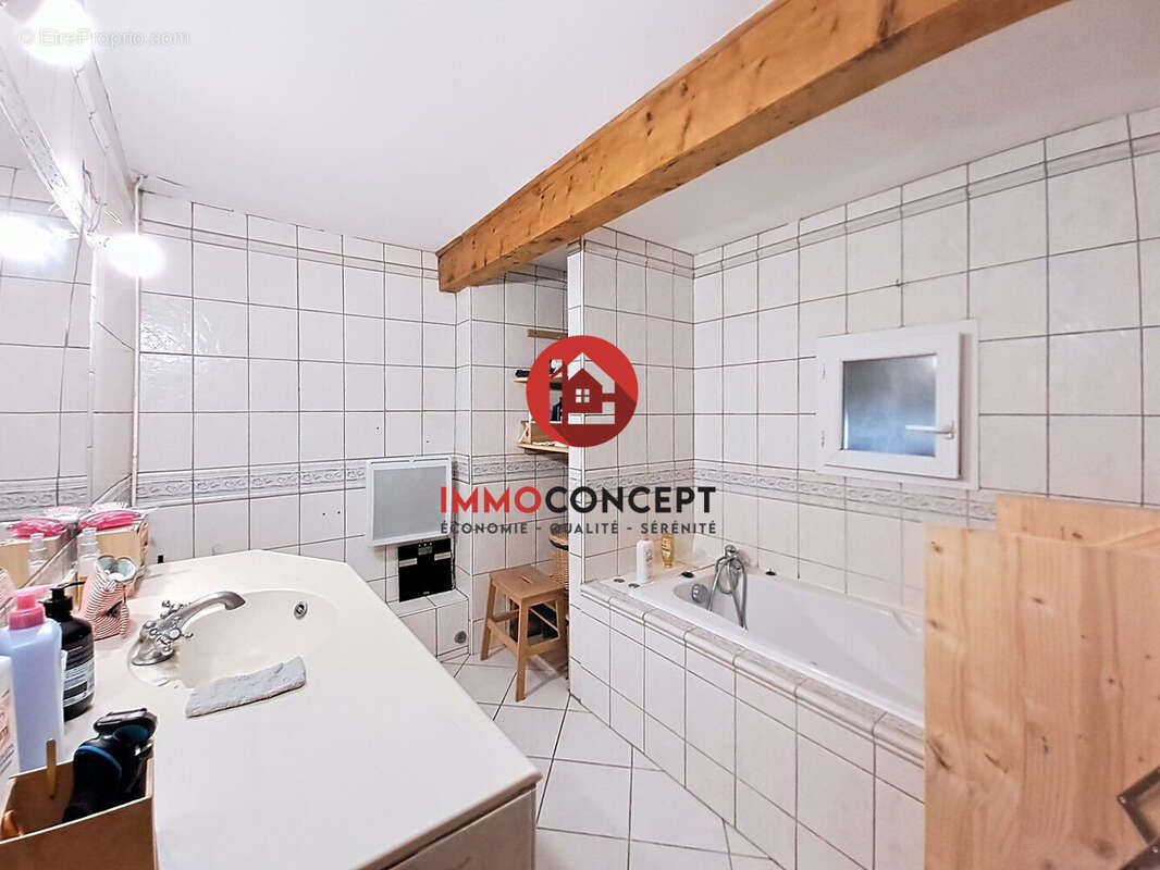 Maison à ROQUEMAURE