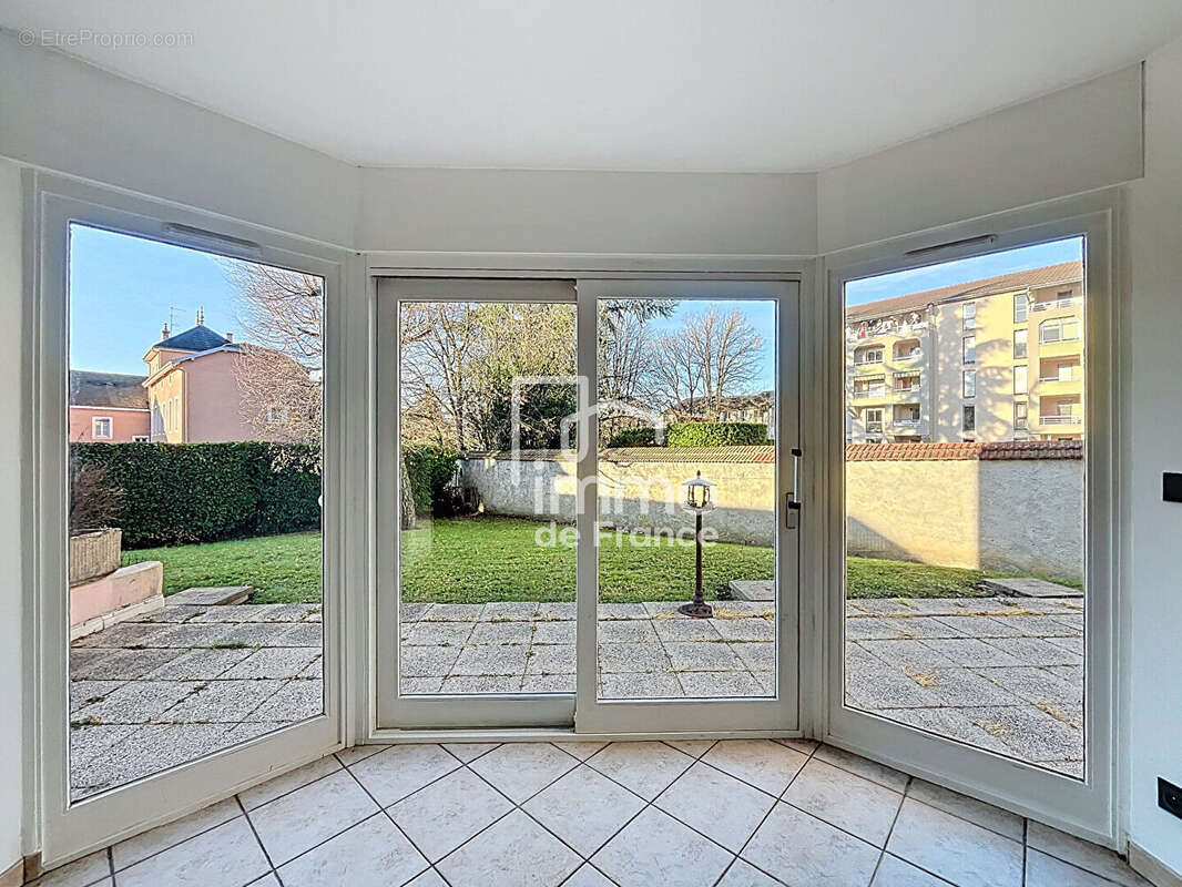 Appartement à OYONNAX