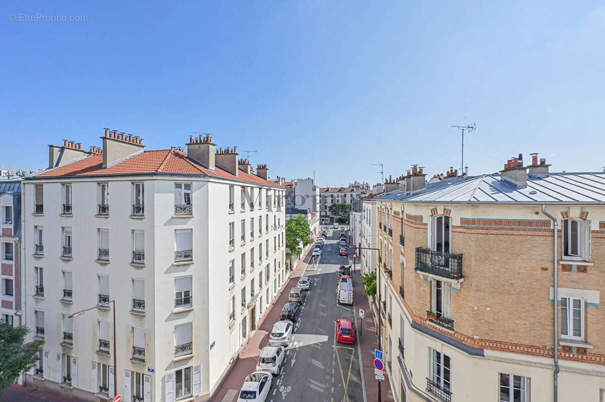 Appartement à CHARENTON-LE-PONT