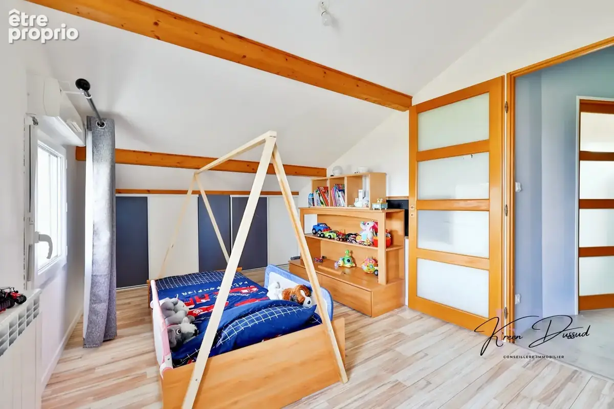  Maison en pierre de 150 m2 - Vue exceptionnelle sans vis-à-vis- Suite parentale - Dépendances - photo 15