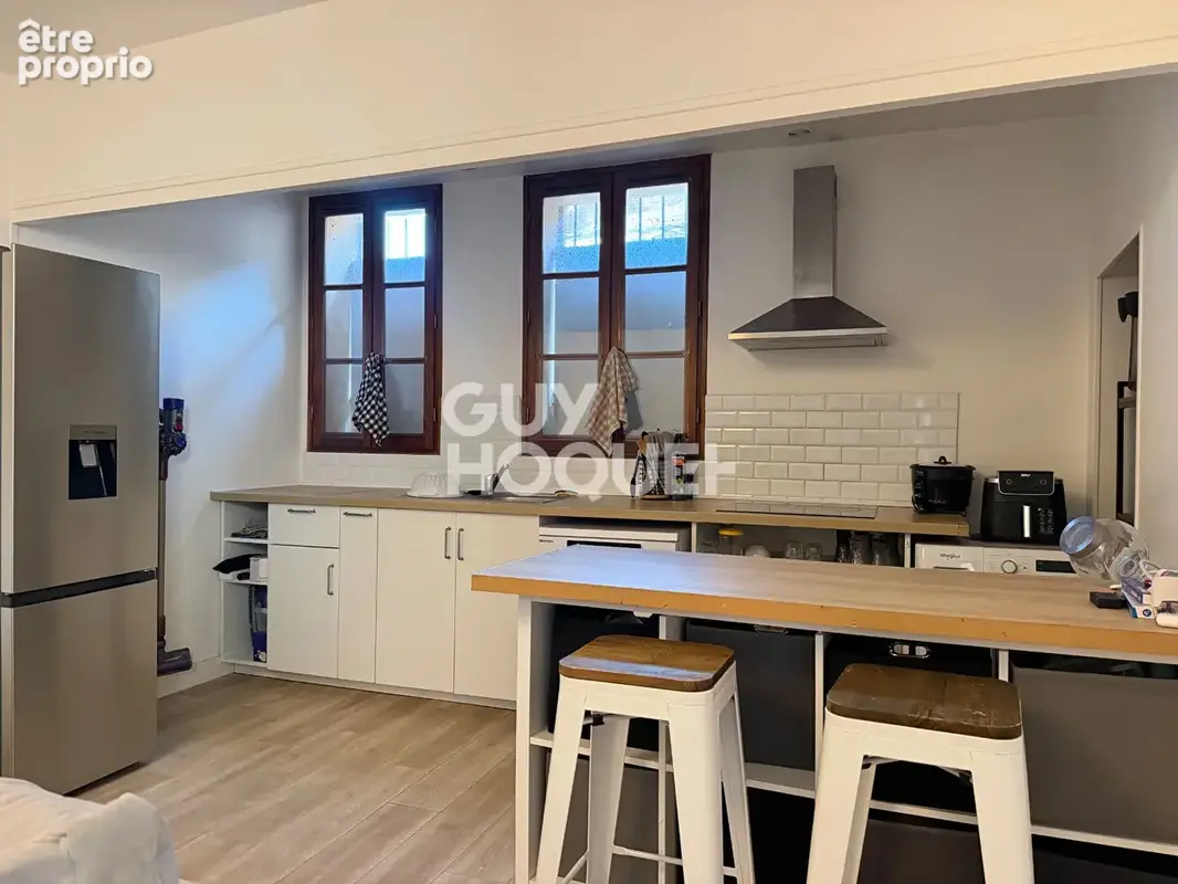 Appartement à L'ISLE-SUR-LA-SORGUE