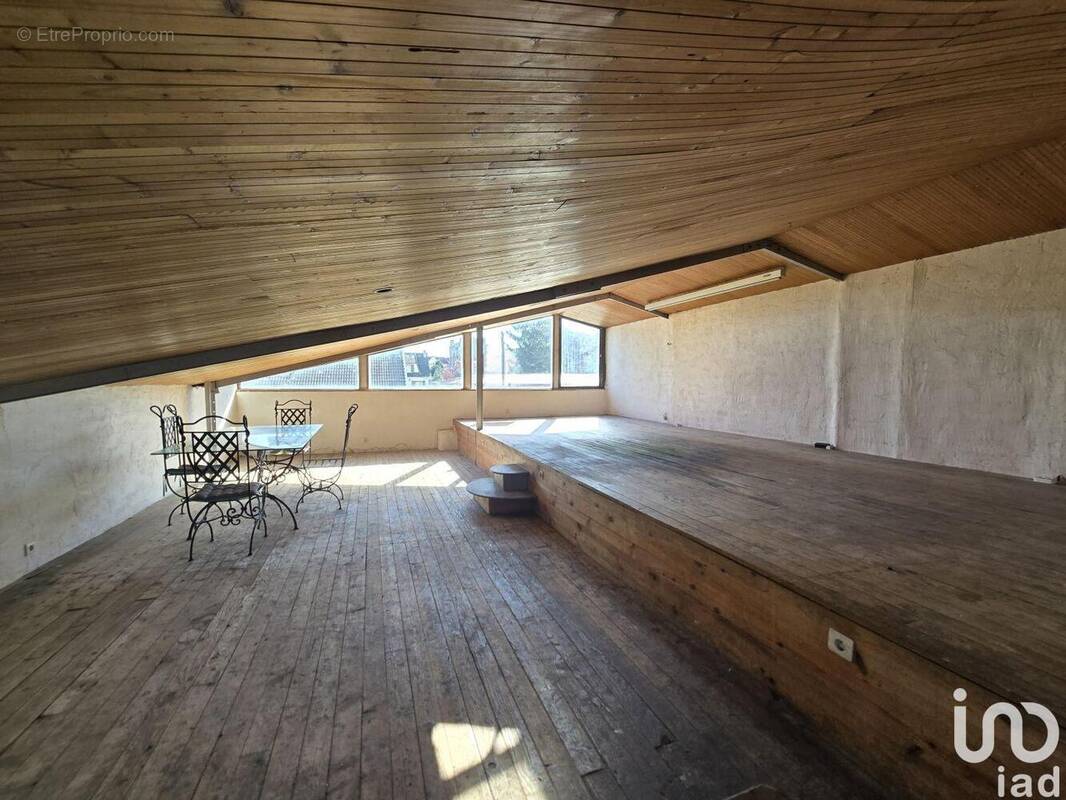 Photo 1 - Commerce à VILLENEUVE-SAINT-GEORGES