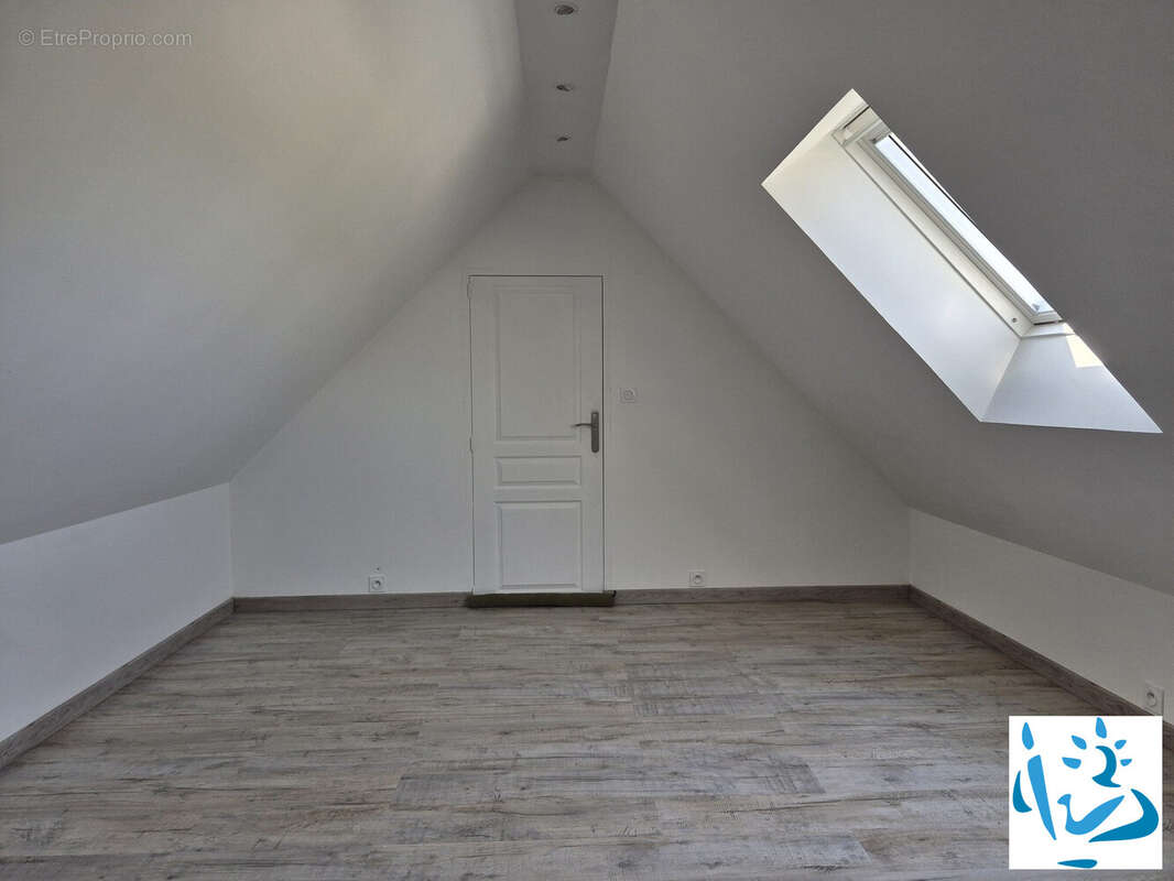 Maison 105 m² à Mortagne-Au-Perche  - photo 9