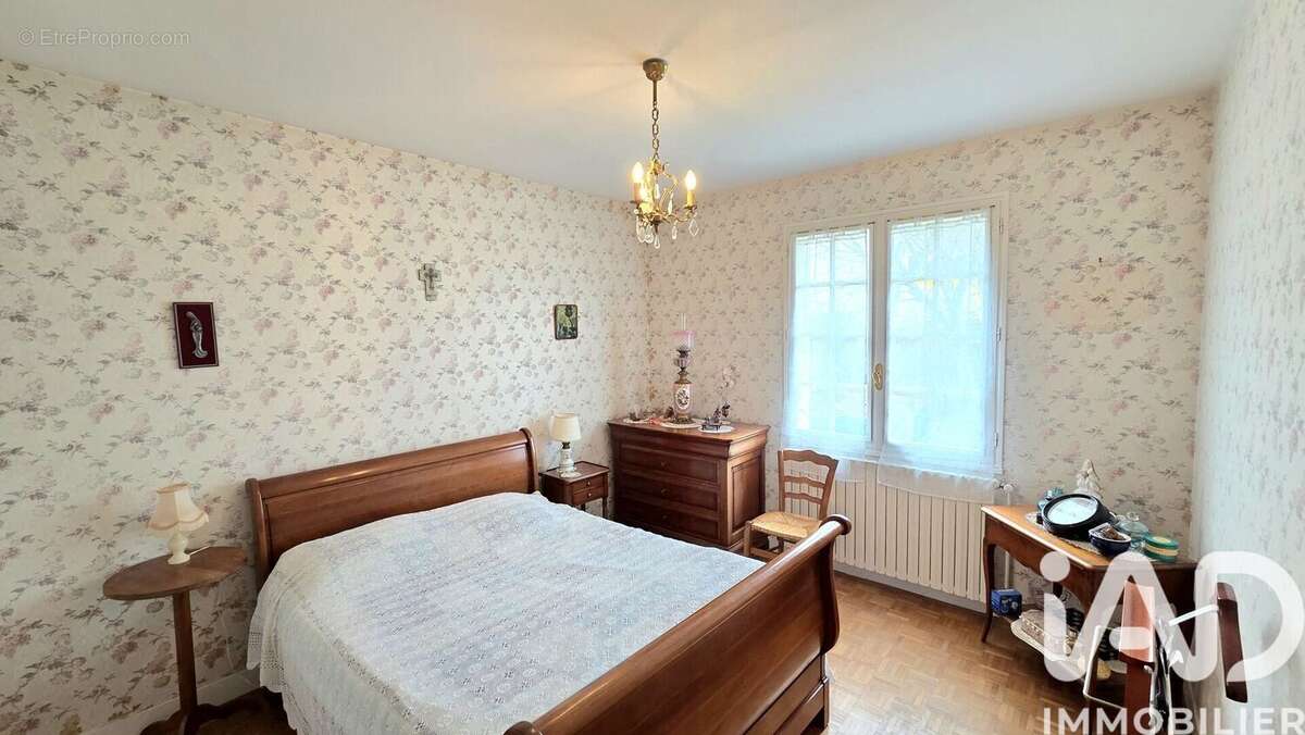 Maison 128 m² à Belabre  - photo 5