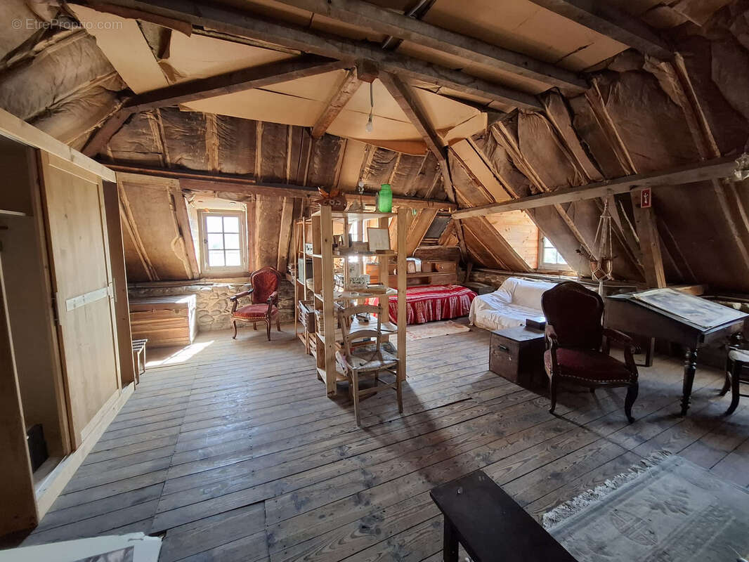 Maison à TARDETS-SORHOLUS