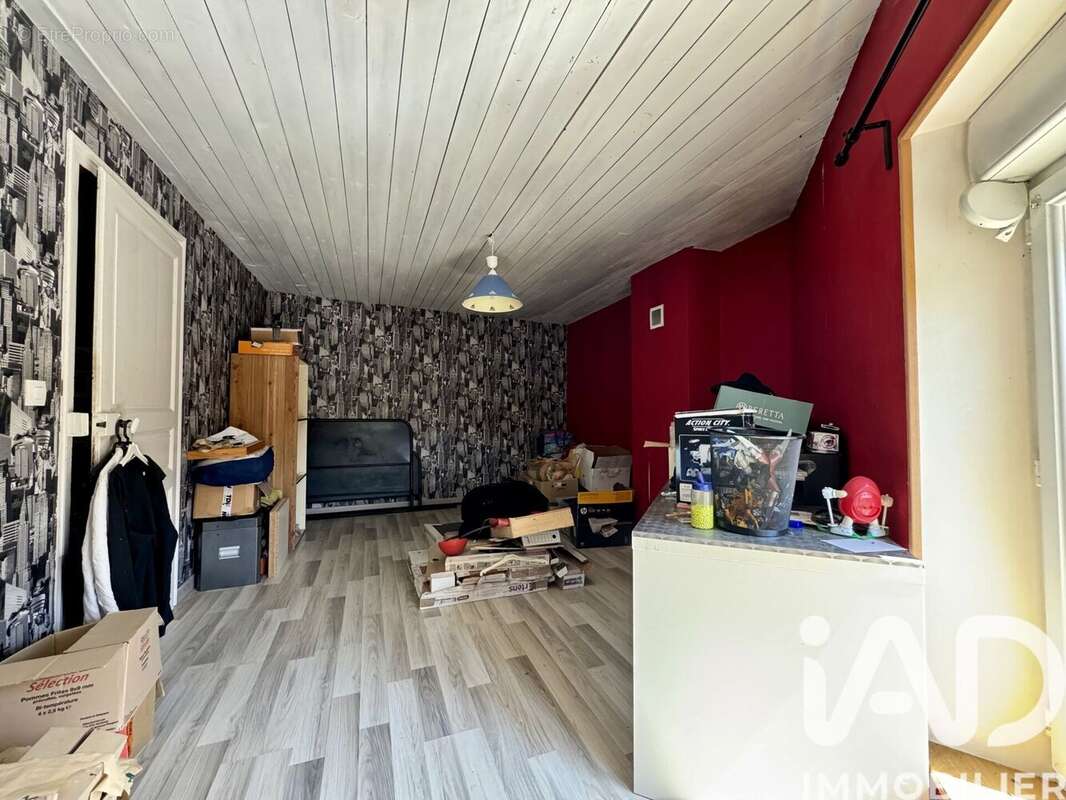Photo 6