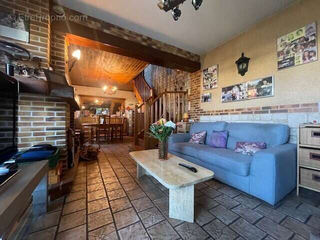 Maison à LE BLANC-MESNIL