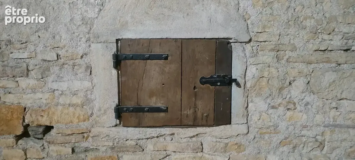 AUTHENTIQUE !!! Grande et belle maison en pierre dans un cadre préservé - photo 40