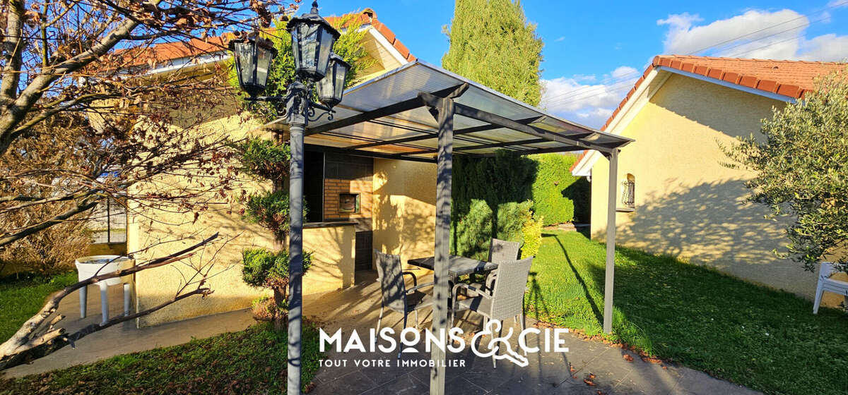 Maison Lagnieu 7 pièce(s) 180 m2 - photo 7