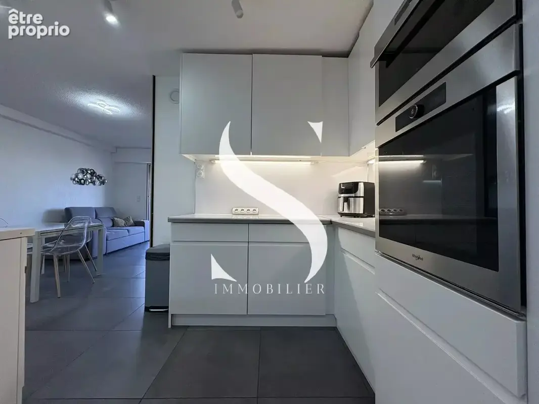 Appartement 4 pièces à vendre Golfe Juan Centre ville - photo 13
