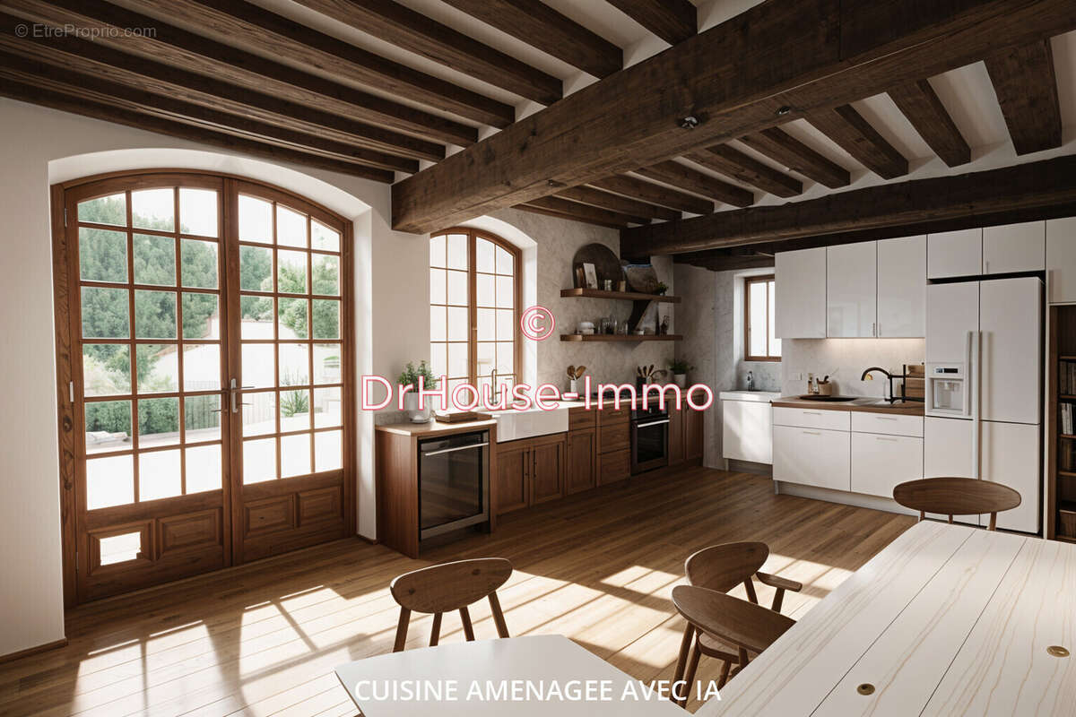 Maison à COULOMMIERS