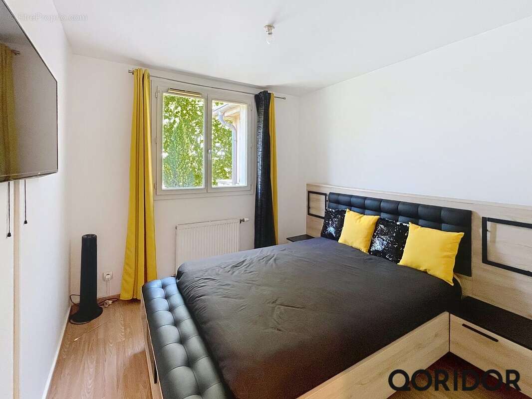 Appartement à VAULX-EN-VELIN