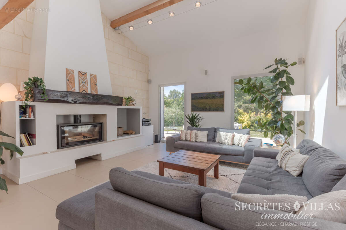 Maison à SALLEBOEUF