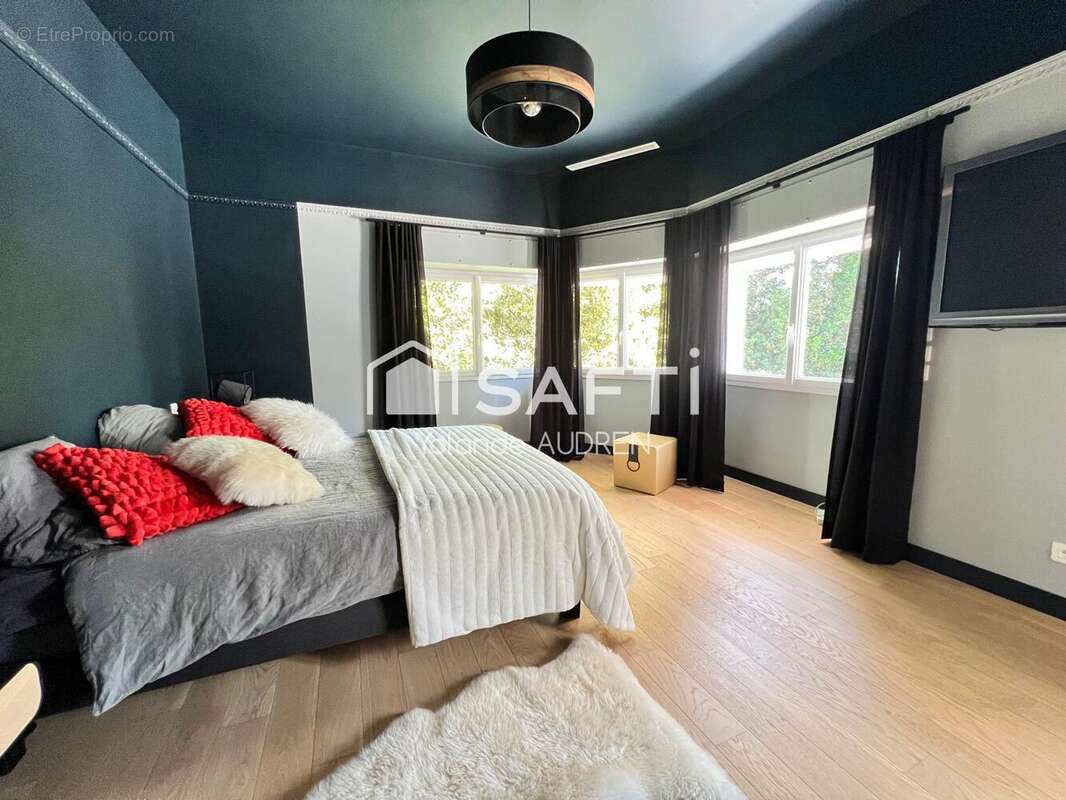 Maison 363 m² à Le Pellerin  - photo 6