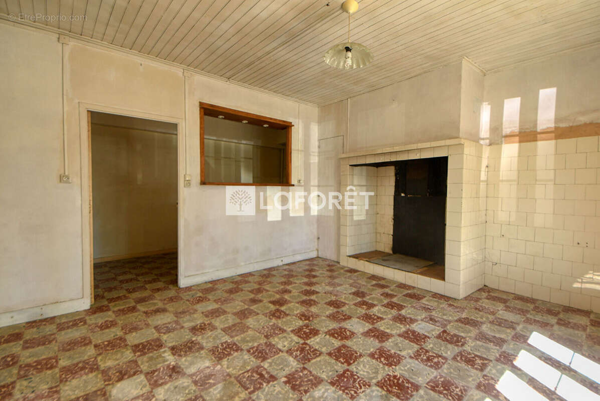 Maison lisle-sur-tarn avec 2 garages de 100m² chacun - photo 2