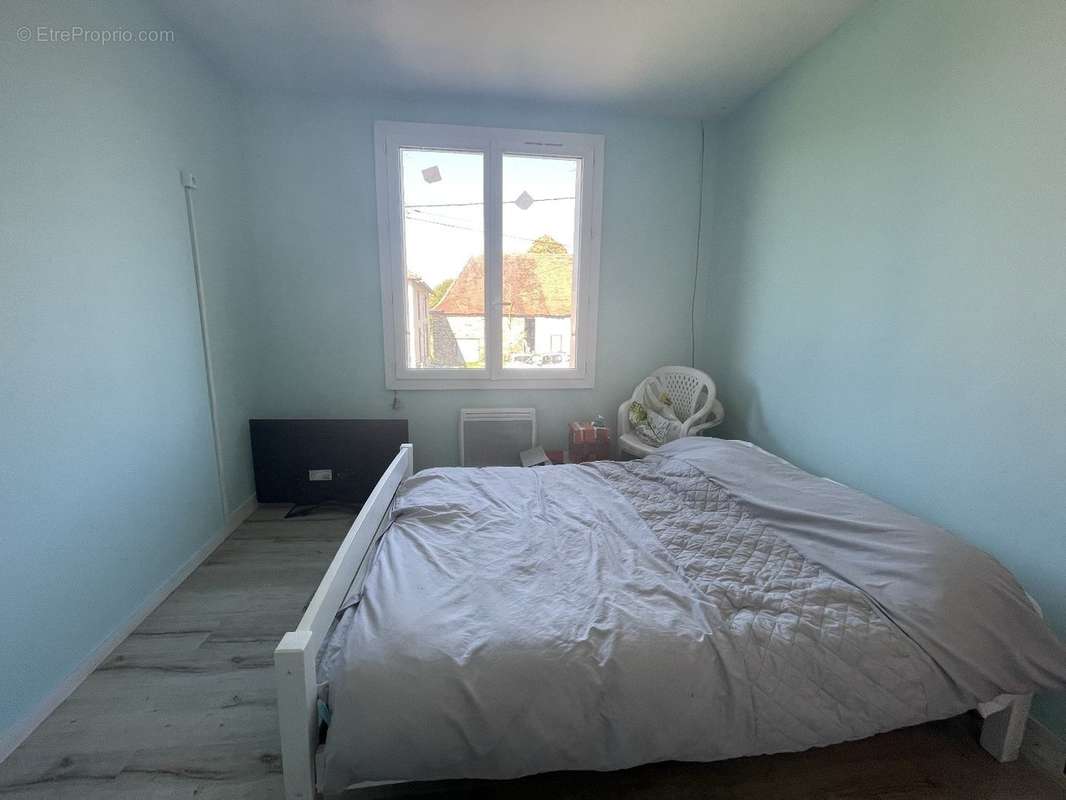 Maison à SAINT-YRIEIX-LA-PERCHE