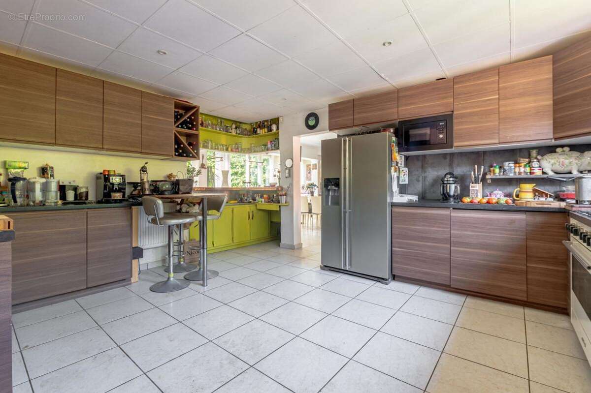 Maison à SOISY-SUR-SEINE