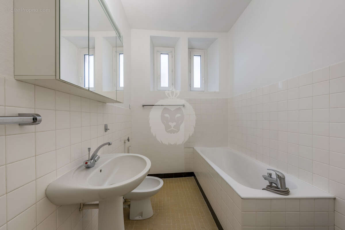 Appartement à MELUN