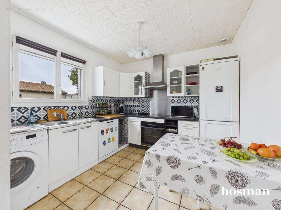 Maison à SAINT-JEAN-D&#039;ILLAC